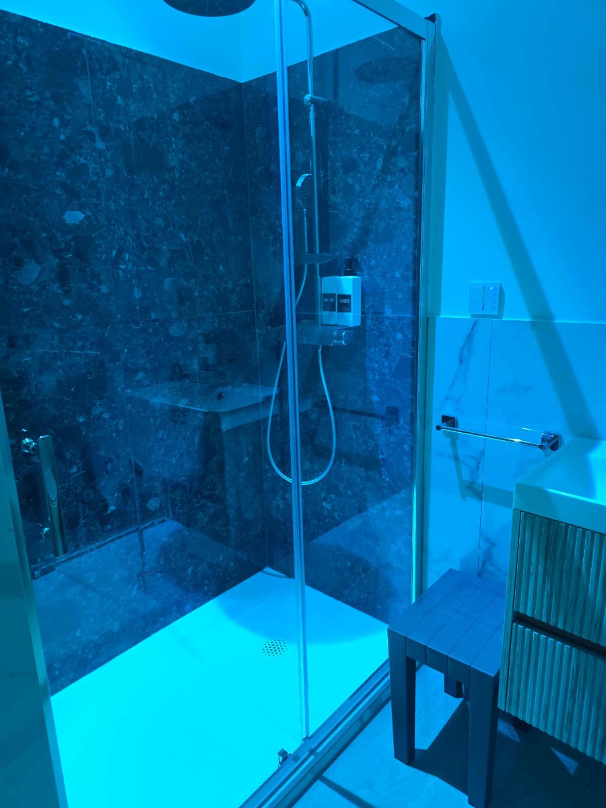 /resources/casa/luna/2Bagno/4.jpeg